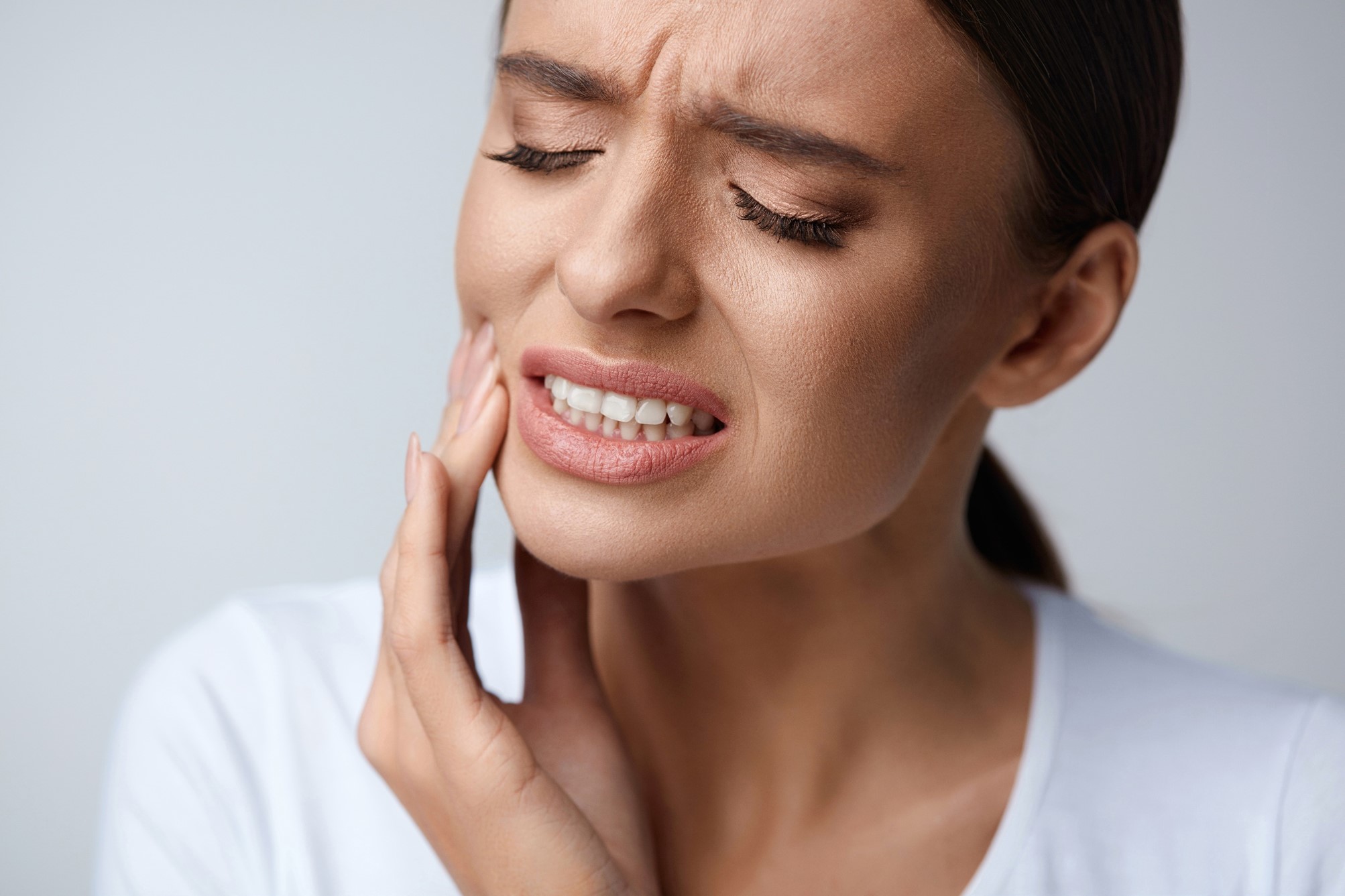 sudden-jaw-pain-what-it-means-how-to-deal-with-it-raleigh-facial-pain